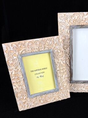 Pair Raj Picture Frames Natural World Collection 2 Detailed Resin Photo Frames